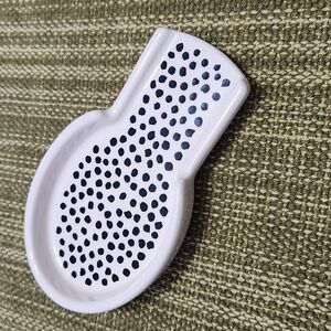 Thyme & Table Stoneware Spoon Rest Black Polka Dot Design Dishwasher Safe